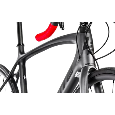 Шоссейный велосипед Lapierre Sensium 600 Disc CP 28" 2017
