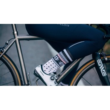 Велоноски Café Du Cycliste Merino Nordic, белый с чёрным, 3700955330746